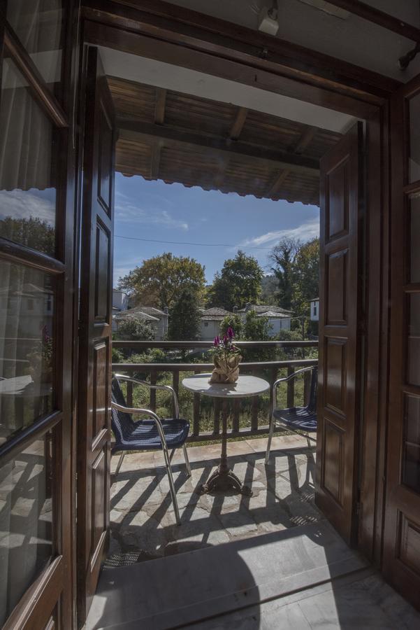 Hermes Hotel Chorefton Dış mekan fotoğraf